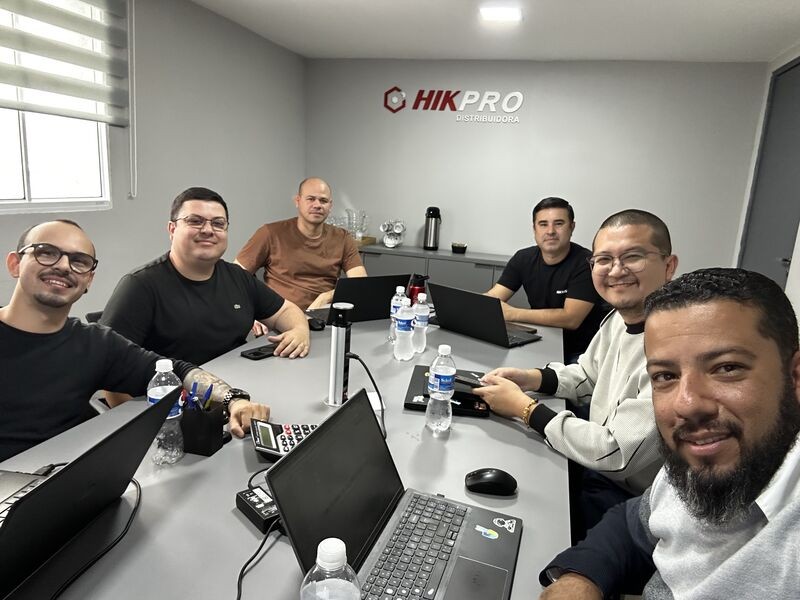 Reunião de alinhamento com a Hikpro em Sorocaba